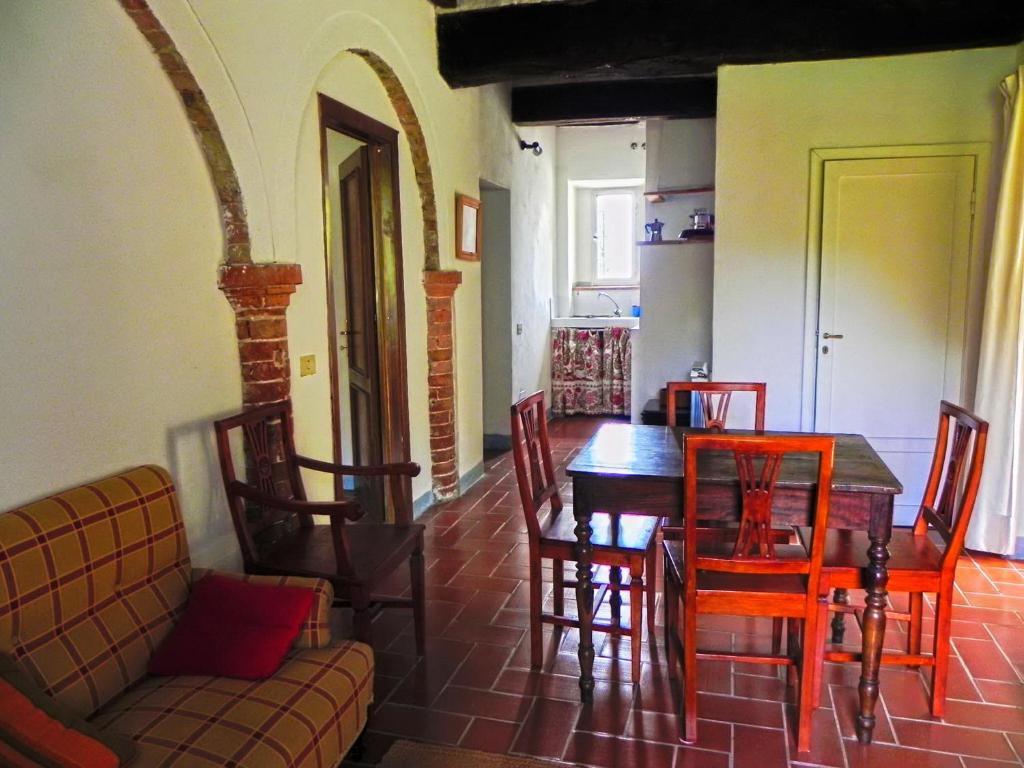 Castello Di Grotti Guest House Corsano  Room photo