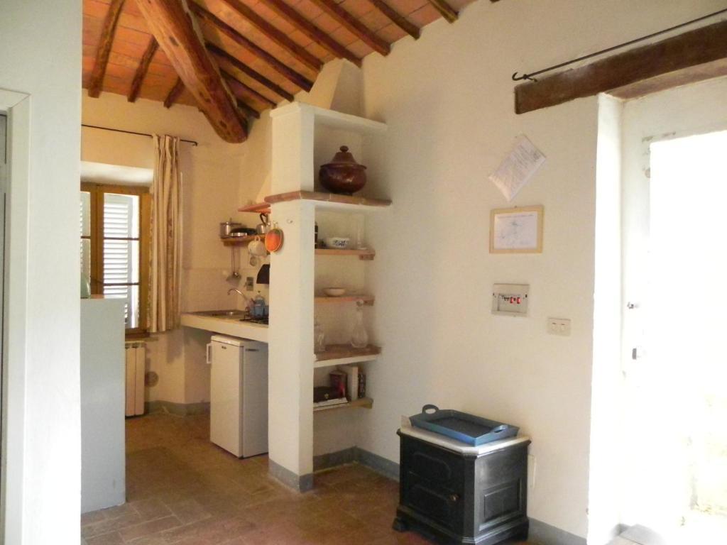 Castello Di Grotti Guest House Corsano  Room photo