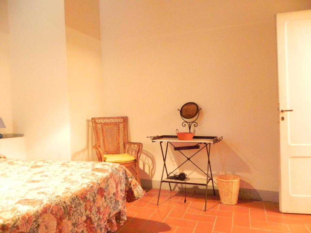 Castello Di Grotti Guest House Corsano  Room photo