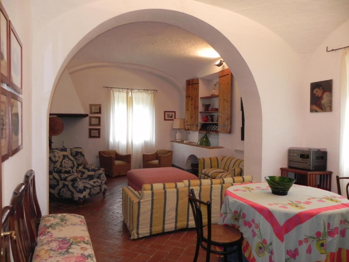 Castello Di Grotti Guest House Corsano  Room photo